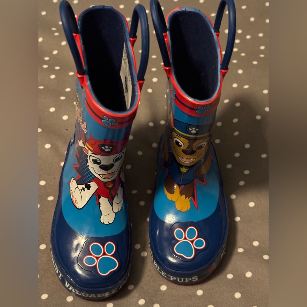 Paw‎ Patrol Kids Rain Boots Sz 5-6 Red White Blue NWOT Marshall Chase MVP Pup
